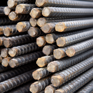 Prijzen Betonijzer Staven (6 meter) Diameter Lengte Prijs per stuk 6 mm 600 cm €4,82 8 mm 600 cm €6,58 10 mm 600 cm €9,54 12 mm 600 cm €13,37