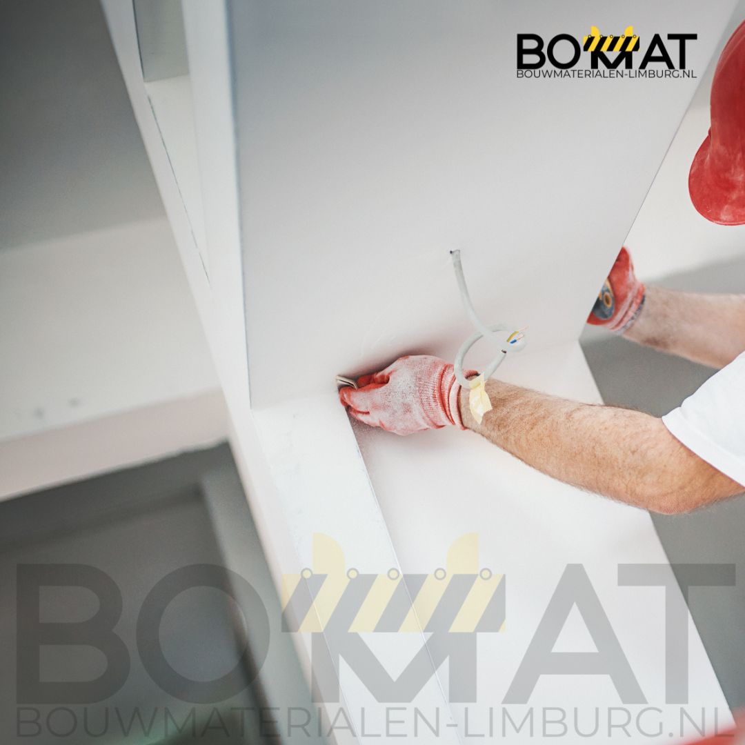 Voor deze werkzaamheden biedt Bomat een breed assortiment afbouwmaterialen, geschikt voor zowel nieuwbouw als renovatieprojecten.