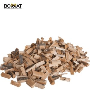 Brandhout kg kopen? Dit ovengedroogde haardhout van beukenhout loofhout heeft een bloklengte van circa 25–30 cm. Geschikt voor onder andere open haard, geschikte houtkachels, houtgestookte ovens, vuurschalen, kampvuren en als grillhout bij geschikte toepassingen.